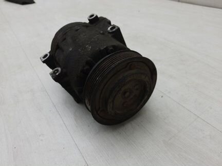 Компрессор кондиционера Kia Magentis 2 MG G4KA