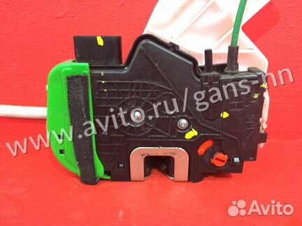 Замок двери задний левый Hyundai I40 VF G4FD