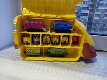 Паровозики Чаггинтон с контейнером для хранения