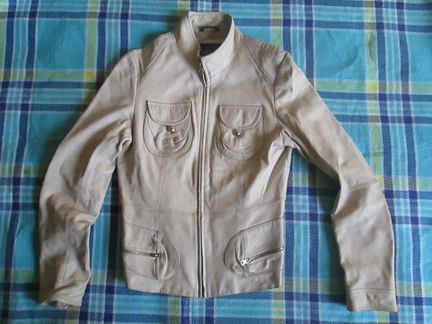 Женская кожаная куртка