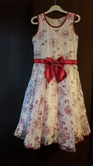 Нарядное платье для девочки