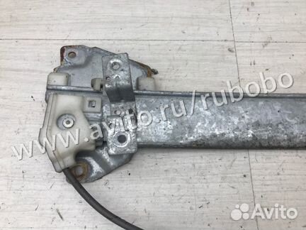 Стеклоподъемник задний правый Mitsubishi Galant 8