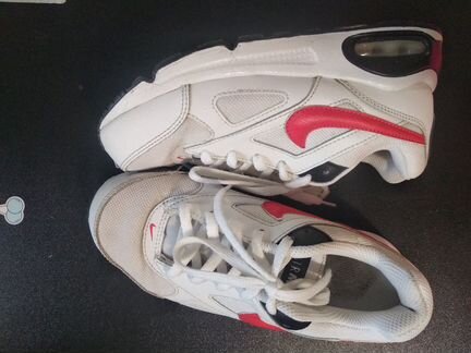 Кроссовки Nike air Max