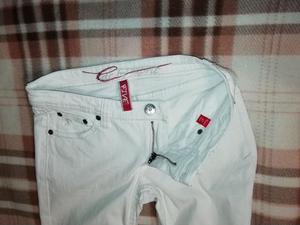 Джинсы белые, Германия, (жен.), 27 р-р