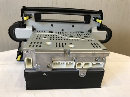 Штатная магнитола Toyota Highlander