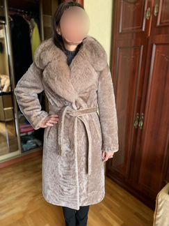 Шубы мутоновая остроган с песцовым воротником