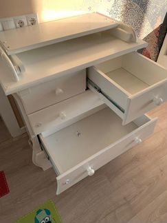 Комод и пеленальный столик