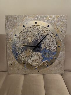 Часы настенные. Мария Мариарти