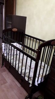 Кровать детская 120на60,массив,с рождения