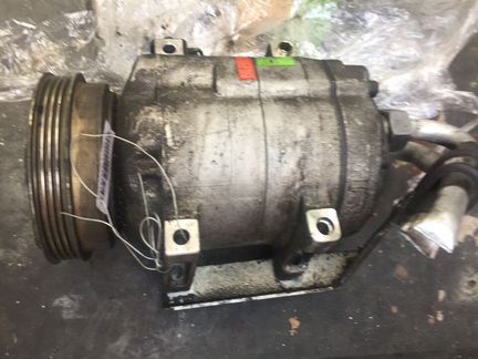 Компрессор кондиционера 4цил ADR APT vw Passat b5