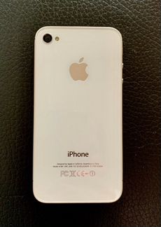 Телефон iPhone 4S на запчасти