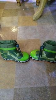 Резиновые сапоги