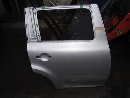 Skoda Yeti Шкода Ете 2008 - 16 Дверь задняя правая