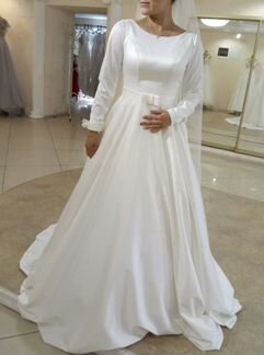 Свадебное платье. Размер S