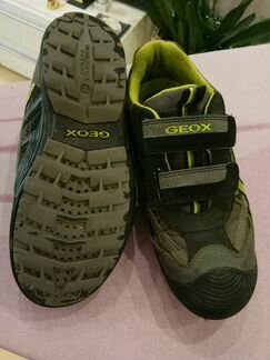 Кроссовки geox