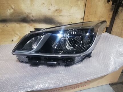 Фара левая Kia Rio 2017- н. в