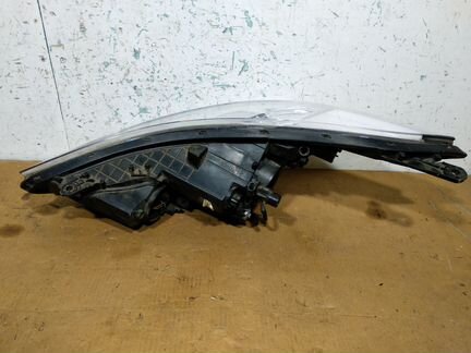 Фара передняя правая Hyundai Elantra 5 MD 10-2014