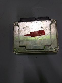 Блок управления двигателем Audi A4 B6 2002г