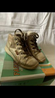 Детская обувь