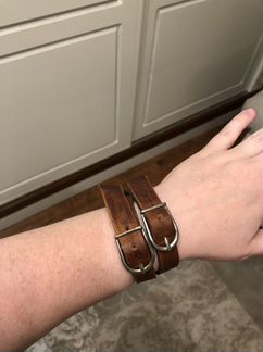 Кожаный браслет