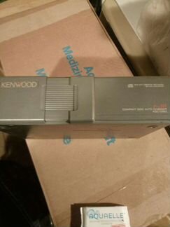 CD -чейнджер Kenwood KDC-C660