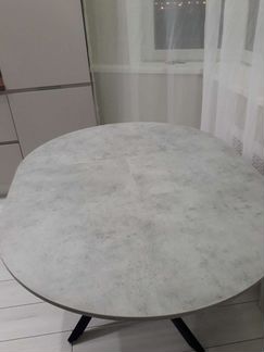 Стол обеденный(в упаковке)