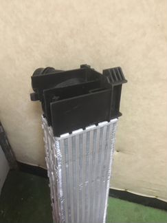 Радиатор интеркулера BMW f20 бмв 1