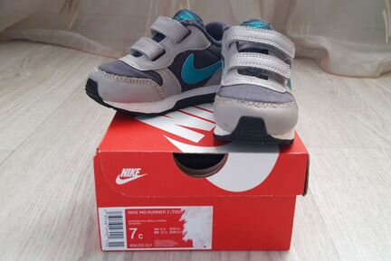 Кроссовки Nike MD Runner 7c (22,5 RUS)