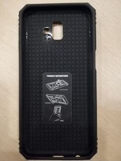 Ударопрочный чехол на Samsung Galaxy j6+