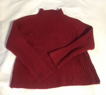 Трикотажный костюм с юбкой