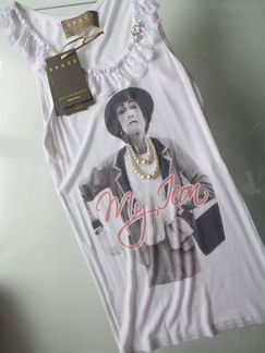 Белая майка Space принт Coco Chanel