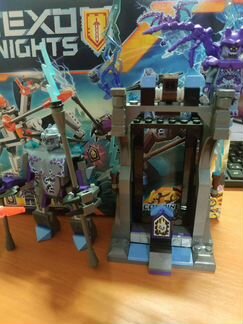 Lego nexo knights 70359