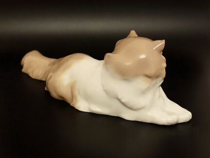 Статуэтка Ангорский кот,фарфор Lladro NAO Испания