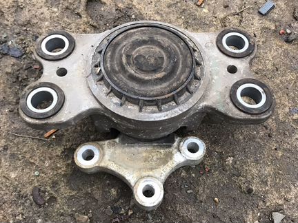 Volvo xc 60 V70 ford передние опоры двигателя