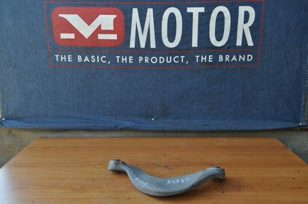 Рычаг задний правый верхний Audi A4 B8 A5 Q5