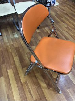 Стул складной металлический с мягким сиденьем новы