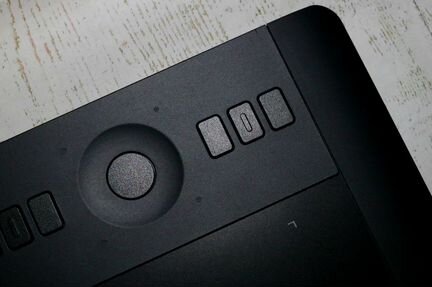 Графический планшет wacom intuos pro small