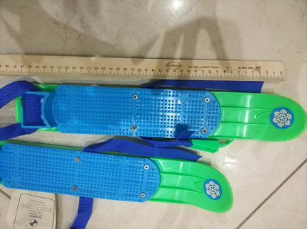 Лыжи пластмассовые детские