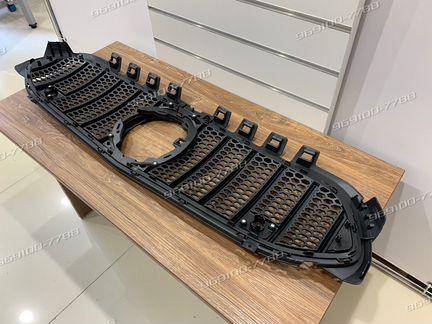 Решетка радиатора Mercedes W177 GT c Защитой Новая