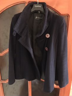 Женское пальто размера xs