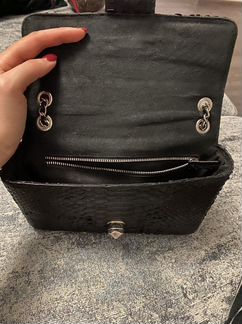 Клатч из кожи питона