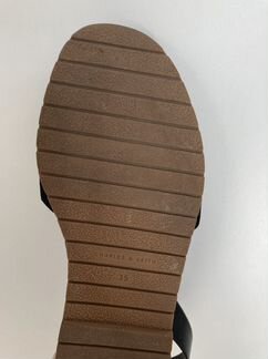 Босоножки Charles & Keith