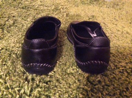 Мужские туфли размер 42 новые. Торг уместен