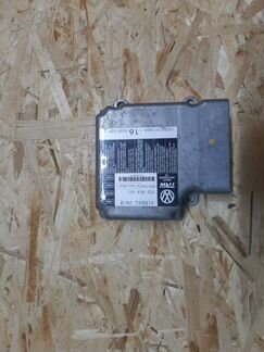 Блок управления аирбаг передний Skoda Superb седан