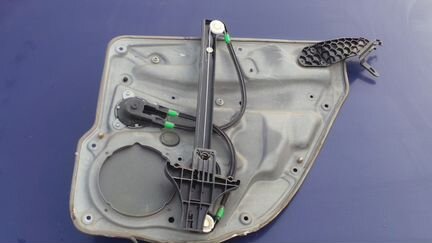 Стеклоподъемник механический golf 4 bora гольф4 зл