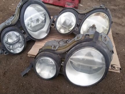 Фара передняя левая Mercedes W210 A2108203361