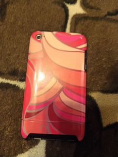 Плеер iPod touch 4