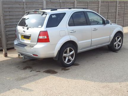 В разборе Kia Sorento 2009 года 3.5 бензин АКПП 4W
