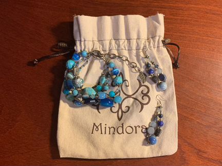 Браслет и серьги с натуральными камнями