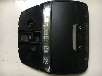 Плафон освещения салона Mercedes A0009005810